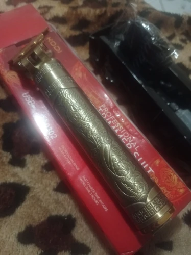 Máquina De Cortar Cabelo Parágrafo Barba Masculina Designer Aleatório Elétrico Profissional photo review