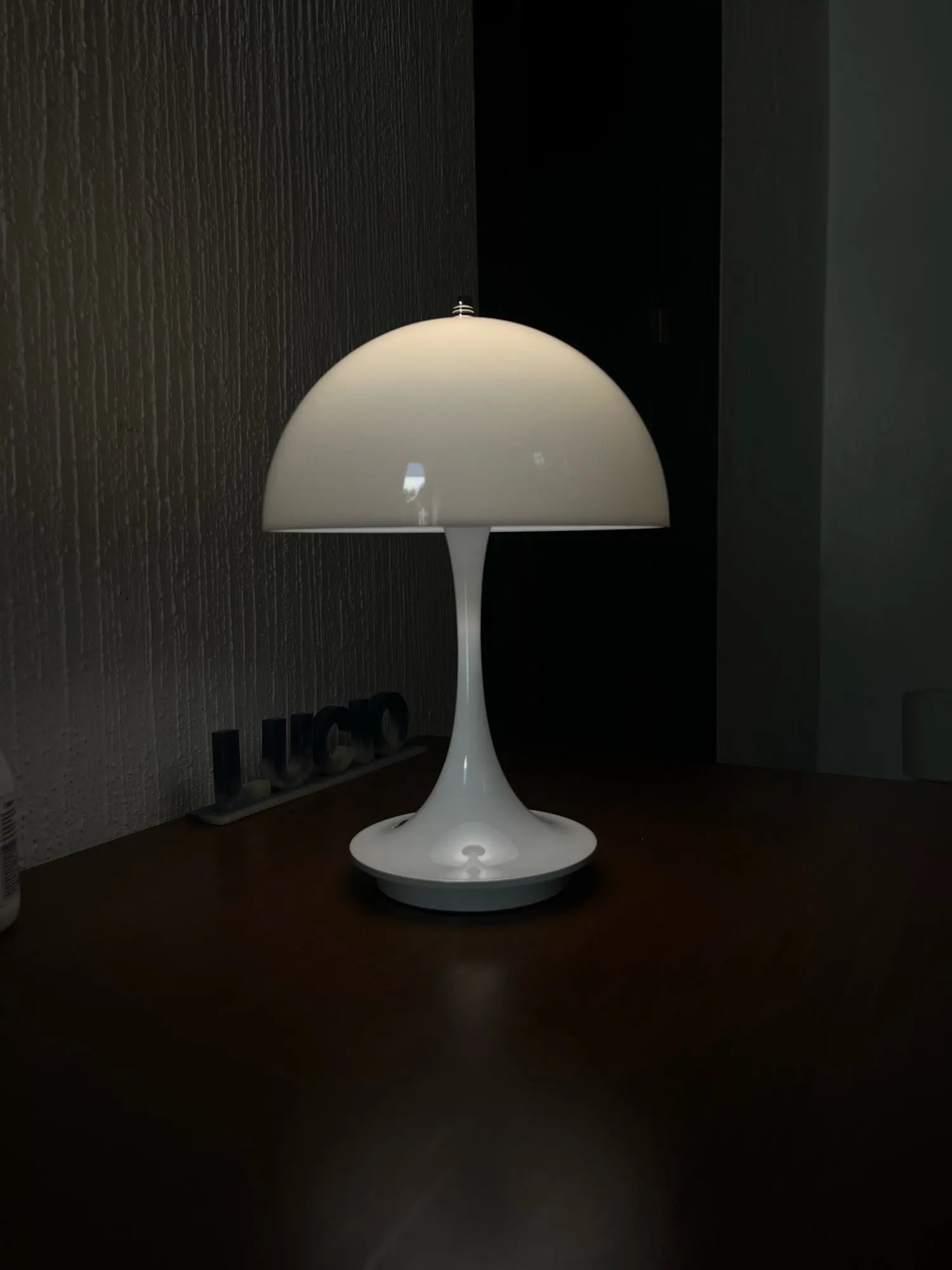 Dimmable LED Table Lamp Portable, USB Charging, Perfect for Bedroom Bedside Illumination photo review