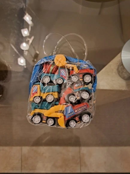 Juego de coches de ingeniería para niños, juguetes de dibujos y cumpleaños, 6 piezas photo review