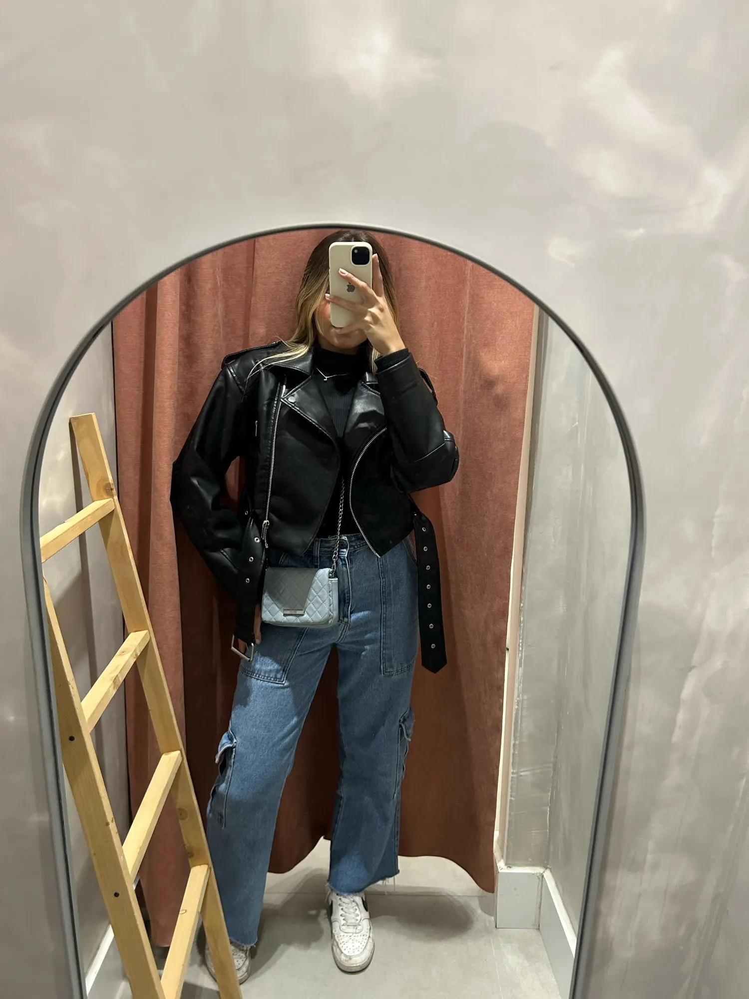 Ailegogo Faux Leather Short Jacket photo review