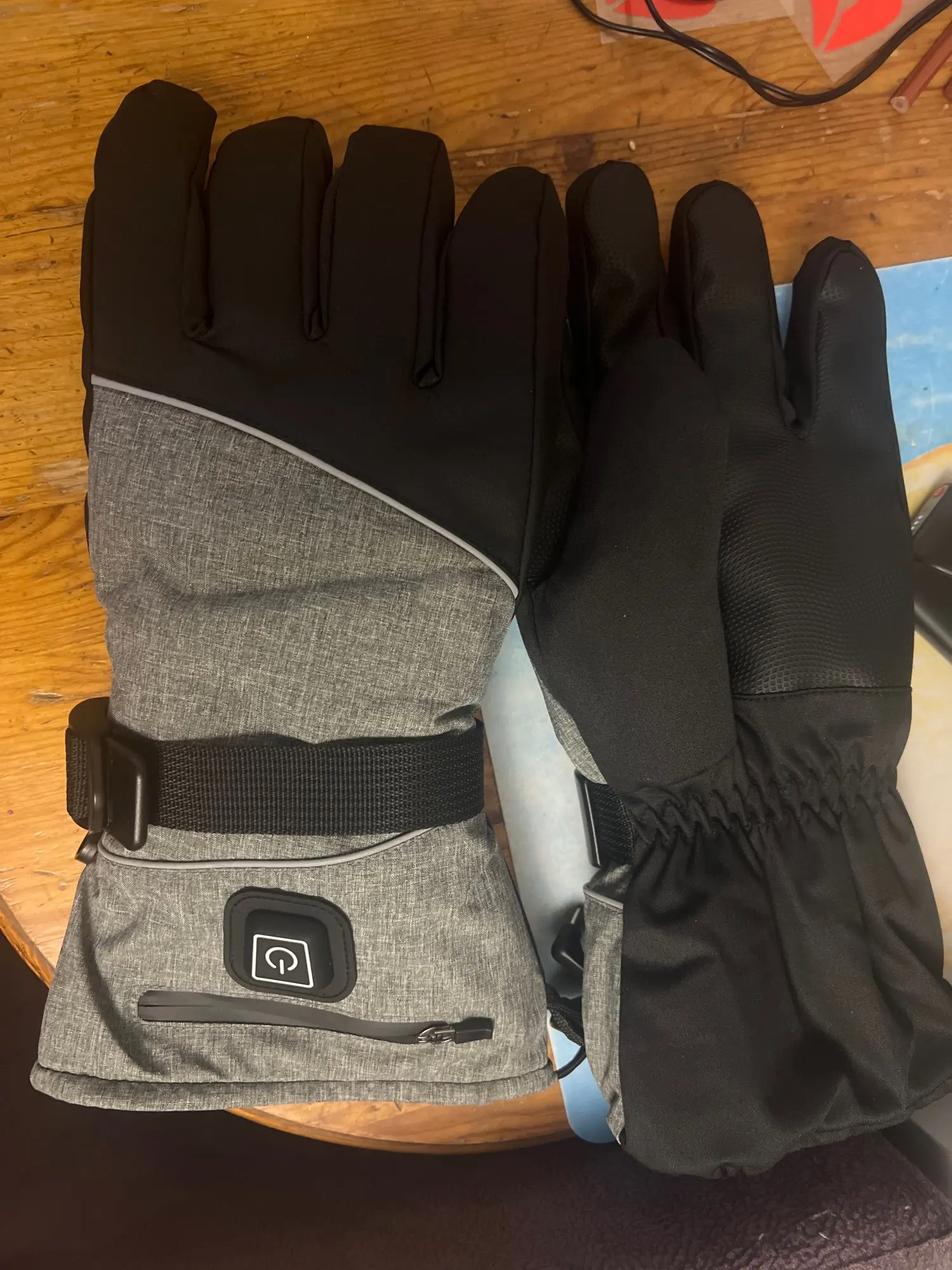 Hilipert Heated Gloves Ceelic