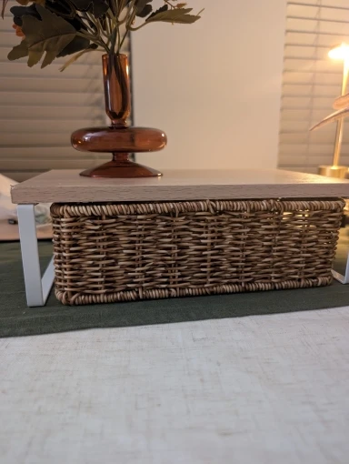 Woven Baskets for Storage Household Picnic Basket Storage Platters for Snacks Perfume Sundries Breakfast Drinks and Food photo review
