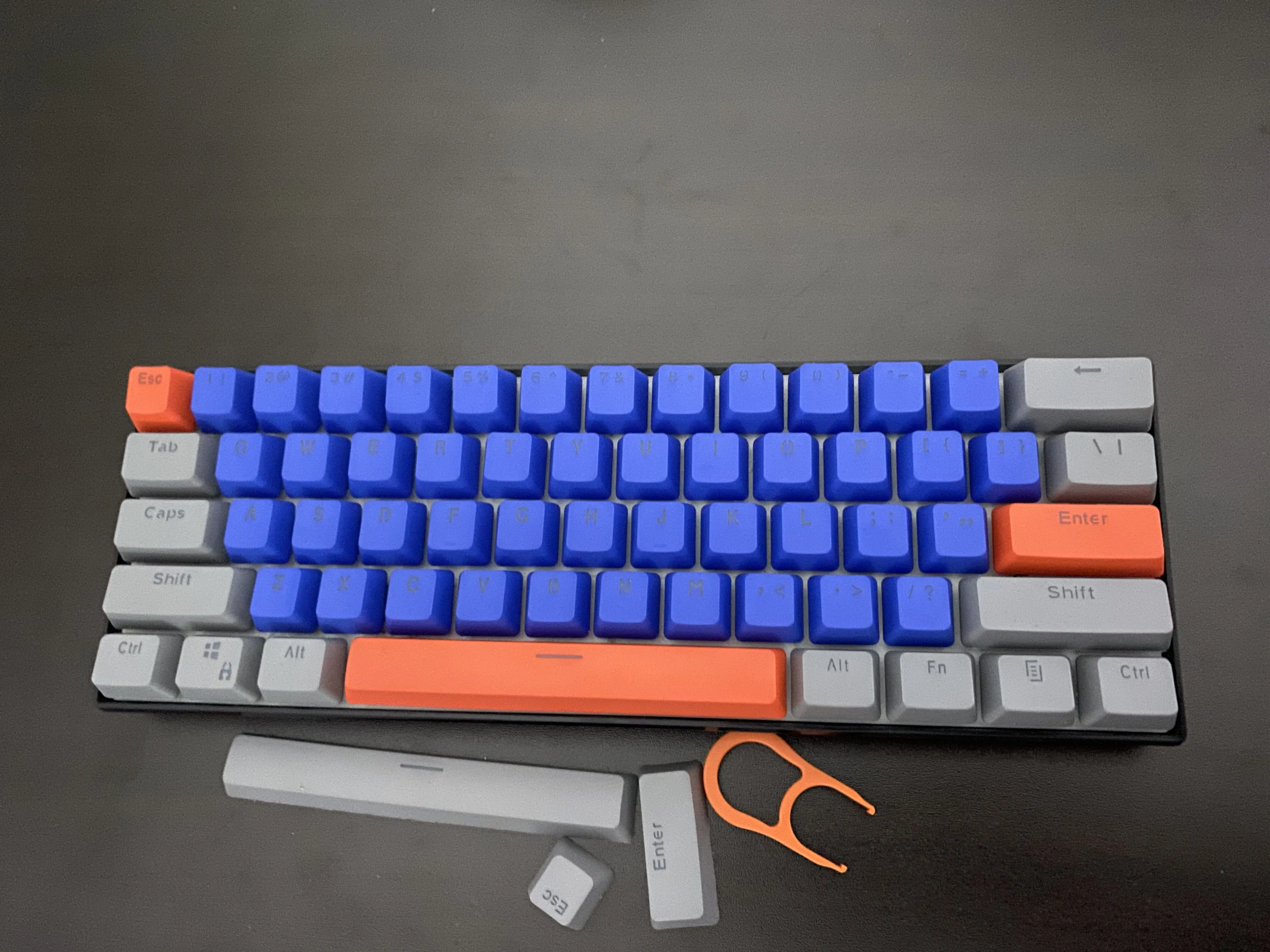 

RK 61 Keycaps PBT Material OEM Highly Keycaps, Backlit Two-Color Mechanical Keyboard Keycaps (Keycaps Only Sold)