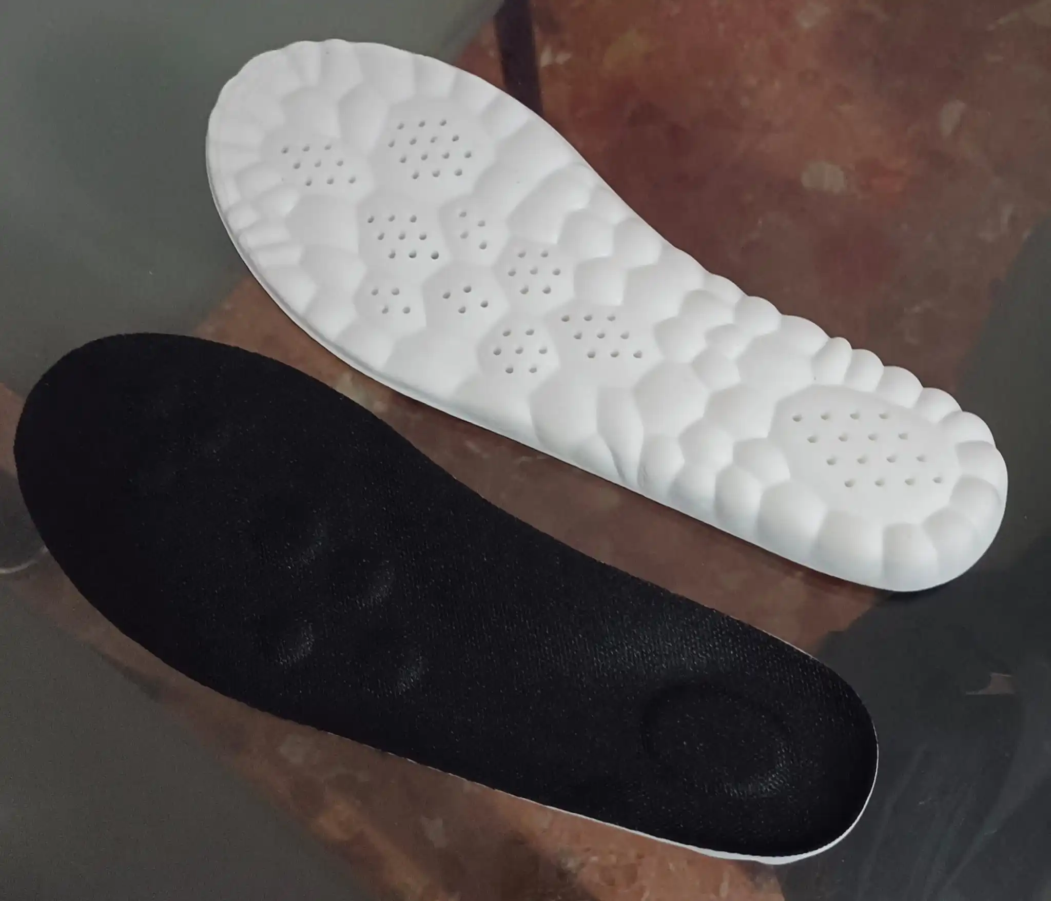 1 Pair/2 Pairs High Elasticity Latex Sport Insoles Soft Shoe Pads Arch Support Orthotic Insoles Breathable Deodorant Insole photo review