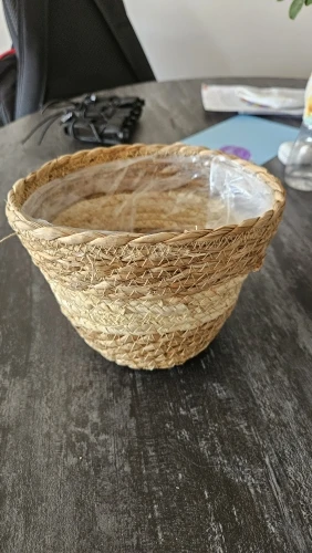 Straw Weaving Flower Plant Pot Basket Grass Planter Basket Indoor Outdoor Flower Pot Cover Plant Containers for Plantable Plants photo review