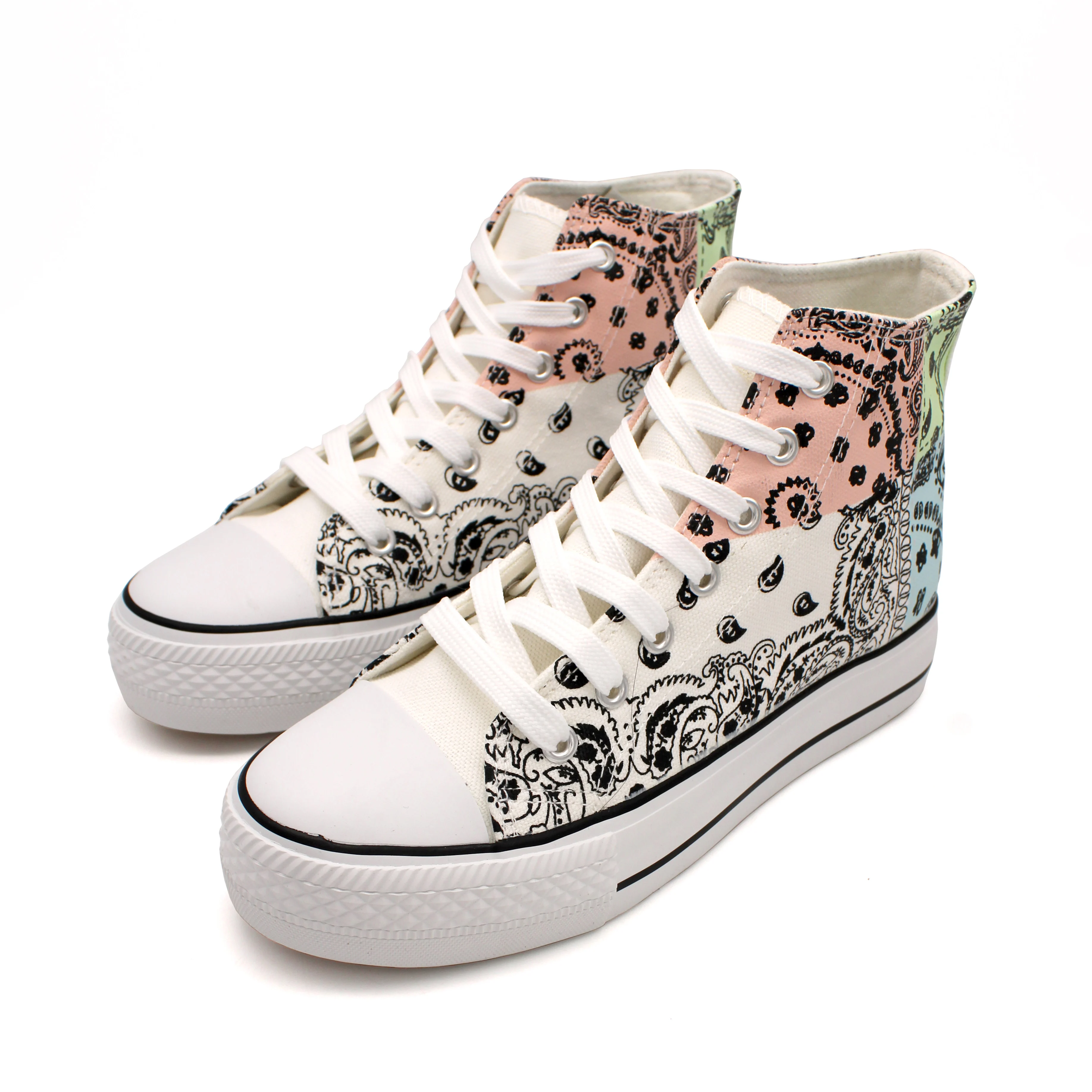 Soraia Shoes Women's sneakers detail