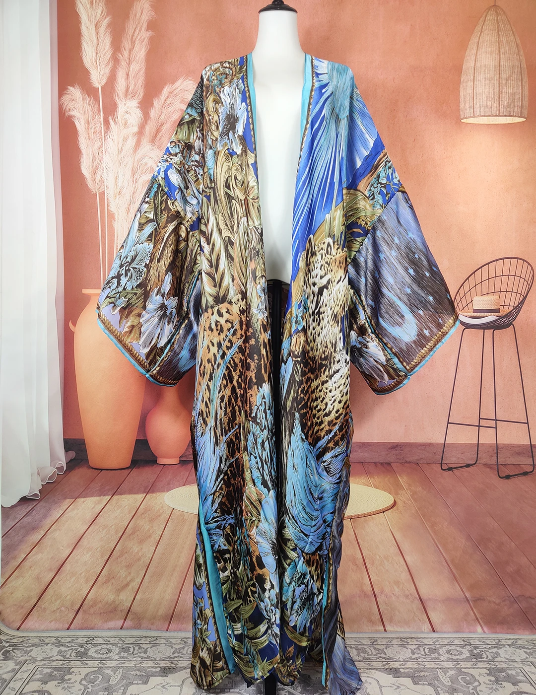 

African Style Dress For Women Summer Sexy Lady Beach Bikini Cover Up Overside Fashion Blogger Long Sleeve Kimonos Robe For Women