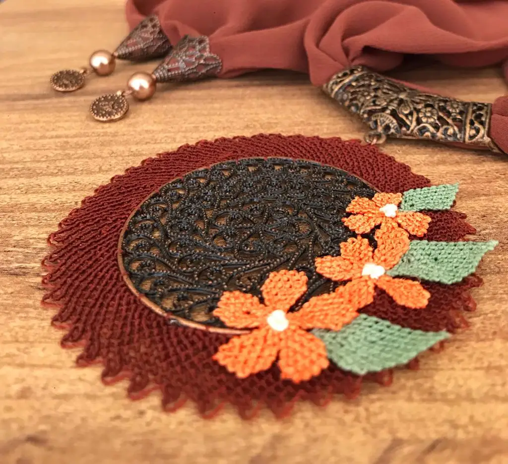 

Новый роскошный полезный современный шарф шаль ручной работы в подарочной коробке женская мода