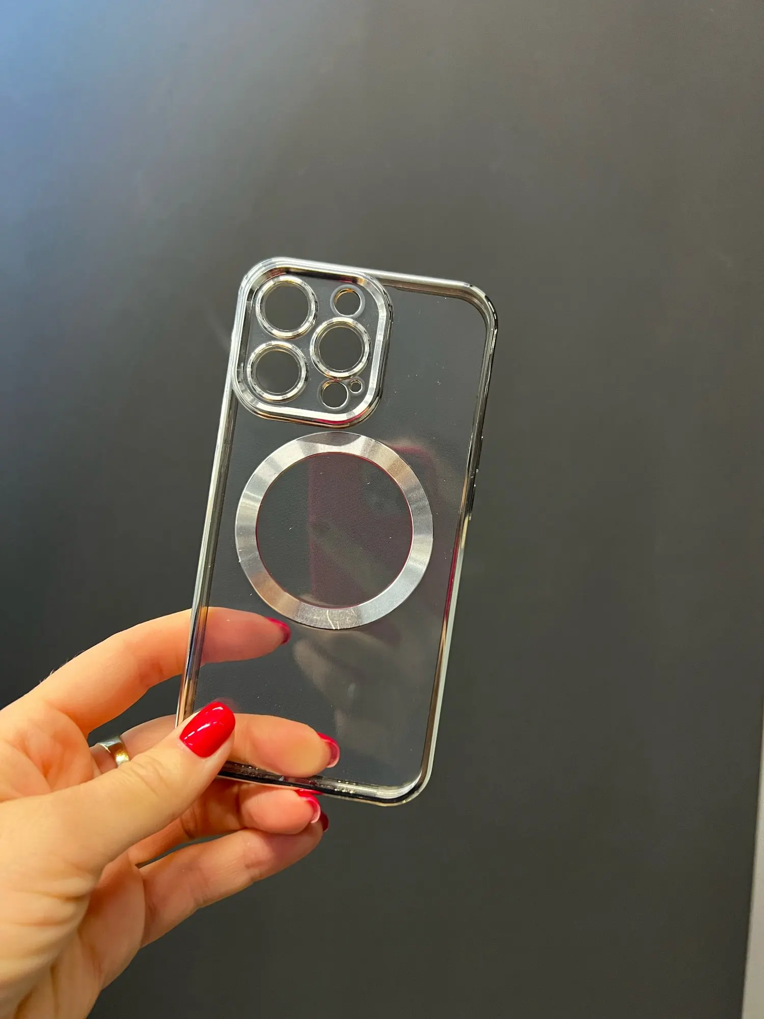 Luxury Transparent All-Around Protector Cover Case for iPhones photo review