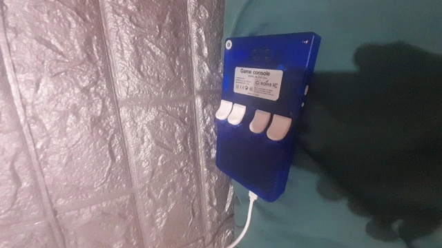 R36 ULTRA photo review