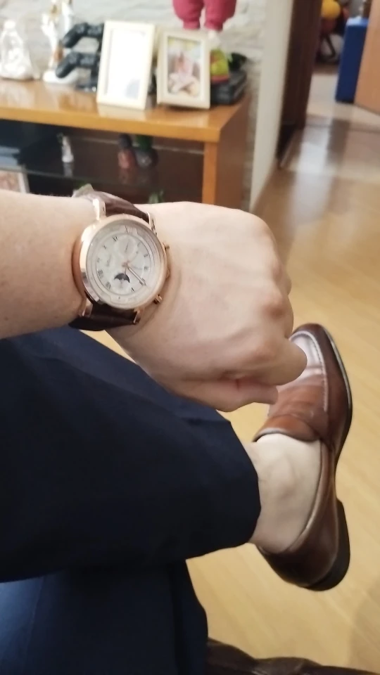 Chenxi 976 Men's Leather Chronograph Quartz Watch - Luminous photo review