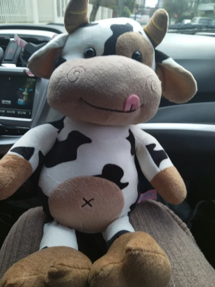 Vaquinha Malhada Fofeza® de Pelúcia