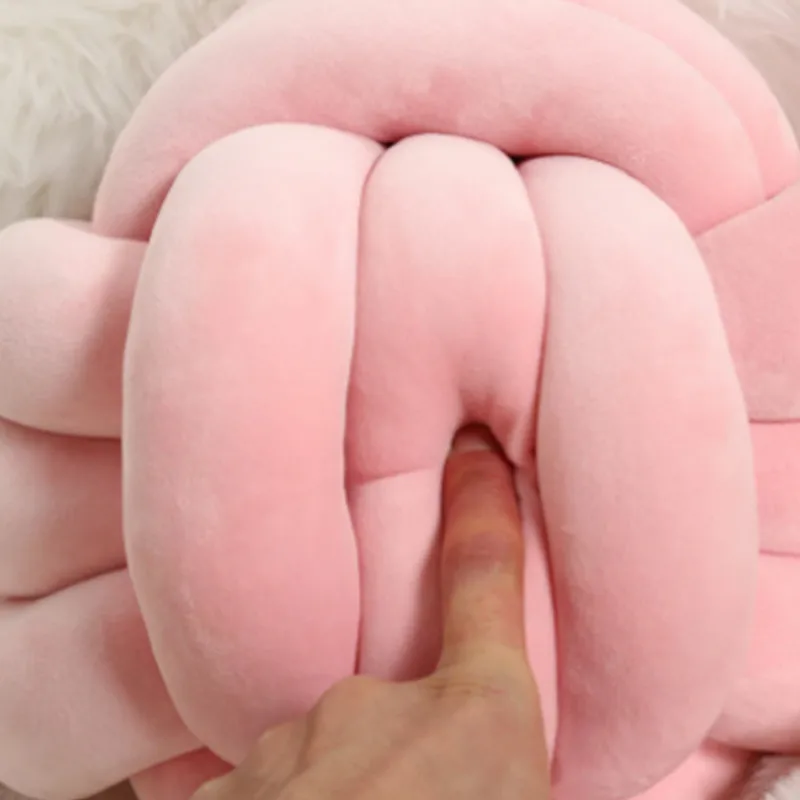 Plush Toys 20/27cm Soft Knot Ball Cushion