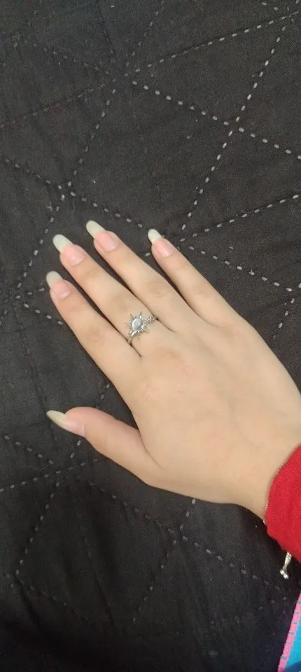 Anti-Stress Sunflower Spinner Ring – Elegant Stainless Steel Anxiety Relief Ring ✨