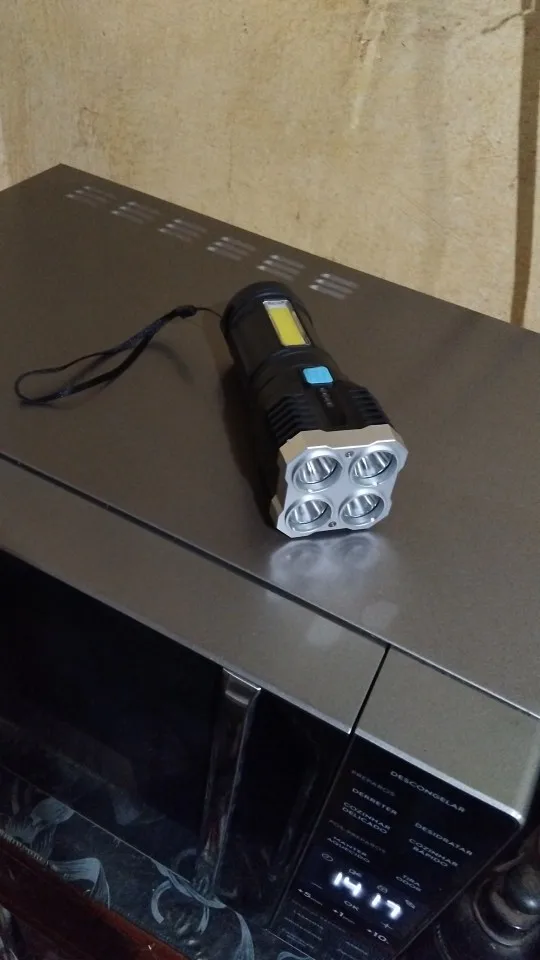 Lanterna Led Potente multi-funções 5 em 1-Ultra Brilhante Com Uso Externo De Longo Alcance-Recarregável Usb Portátil photo review