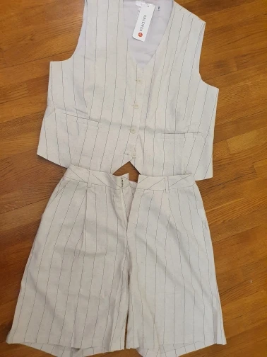 Linen Striped Summer Vest & Shorts Set for Effortless Style photo review