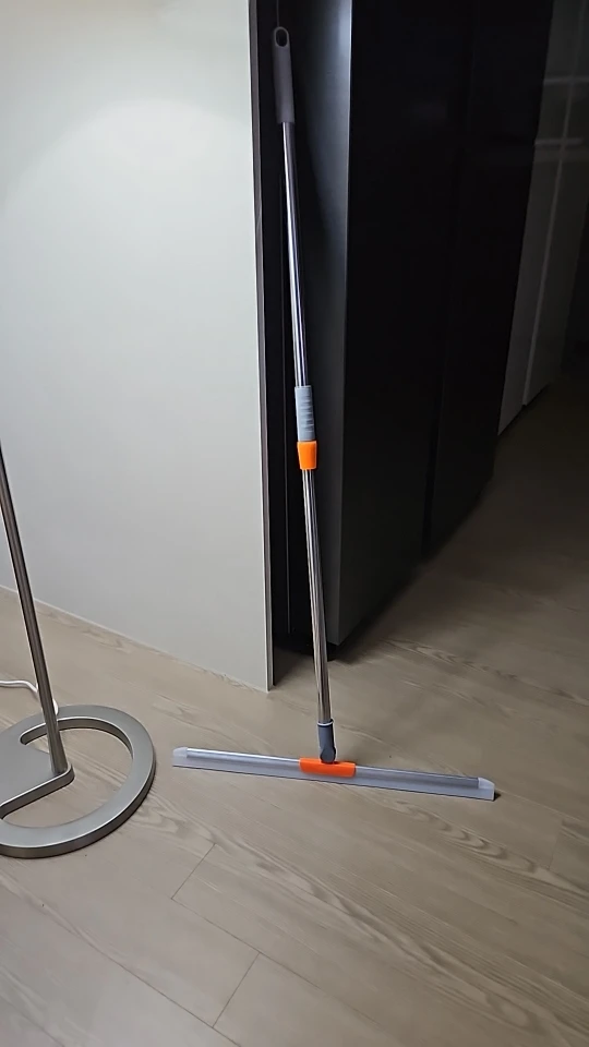 Mini Mop Multiuso 4 em 1 para Janelas e Vidros IZEWASH FLEX photo review