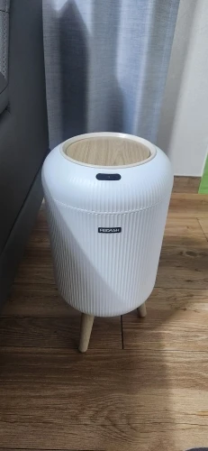 Smart Motion Sensor Trash Can for Home & Office photo review