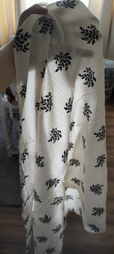 Cotton Swaddle Blanket Baby Blanket Solid Color Floral Print Muslin Diaper Swaddle New Born Crinkle Fabric Born Stroller Cover photo review