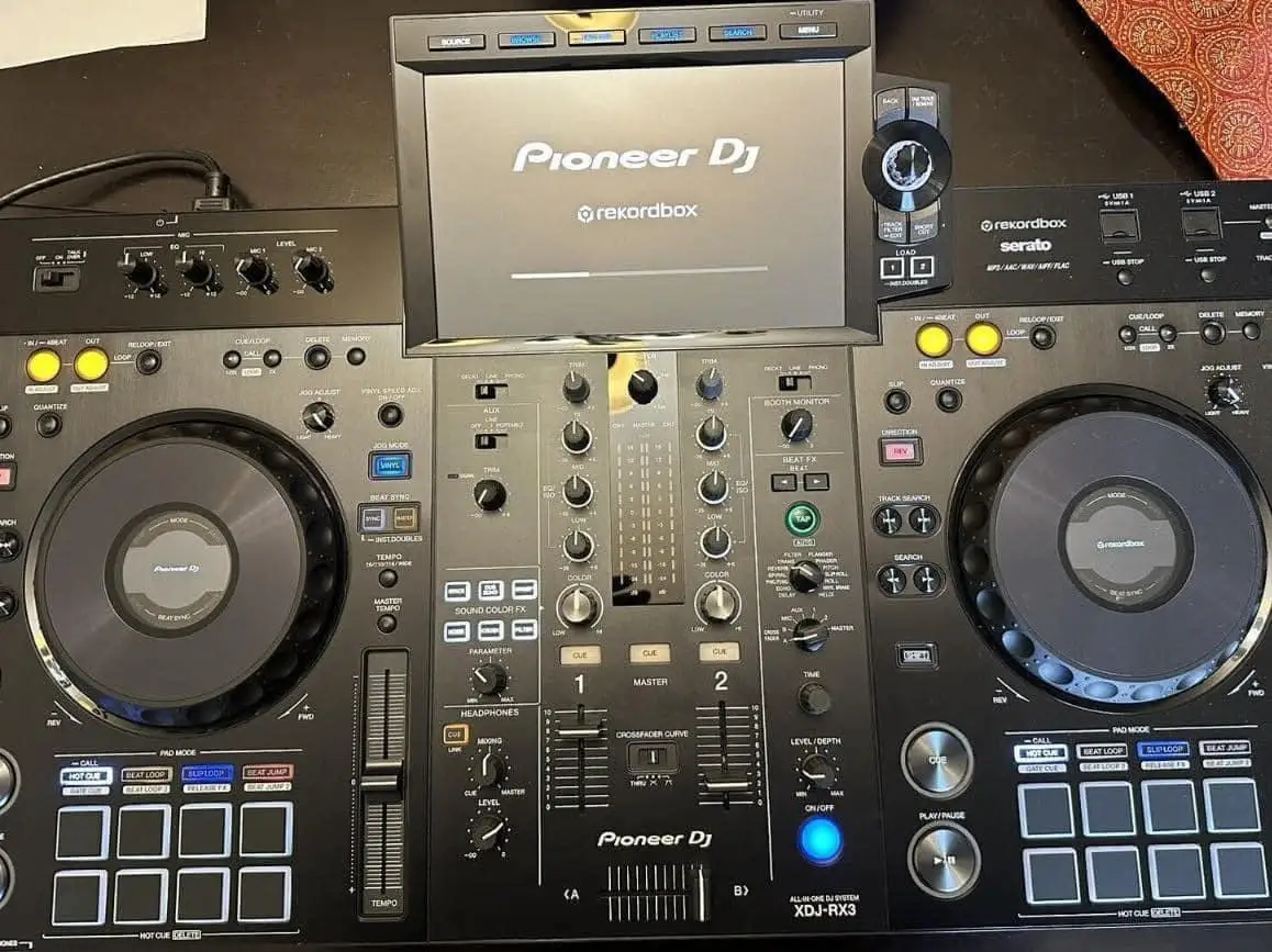 Original Genuine DJ XDJ-RX3 Digital DJ System All-in-one Digital System with 10.1" Touchscreen Display
