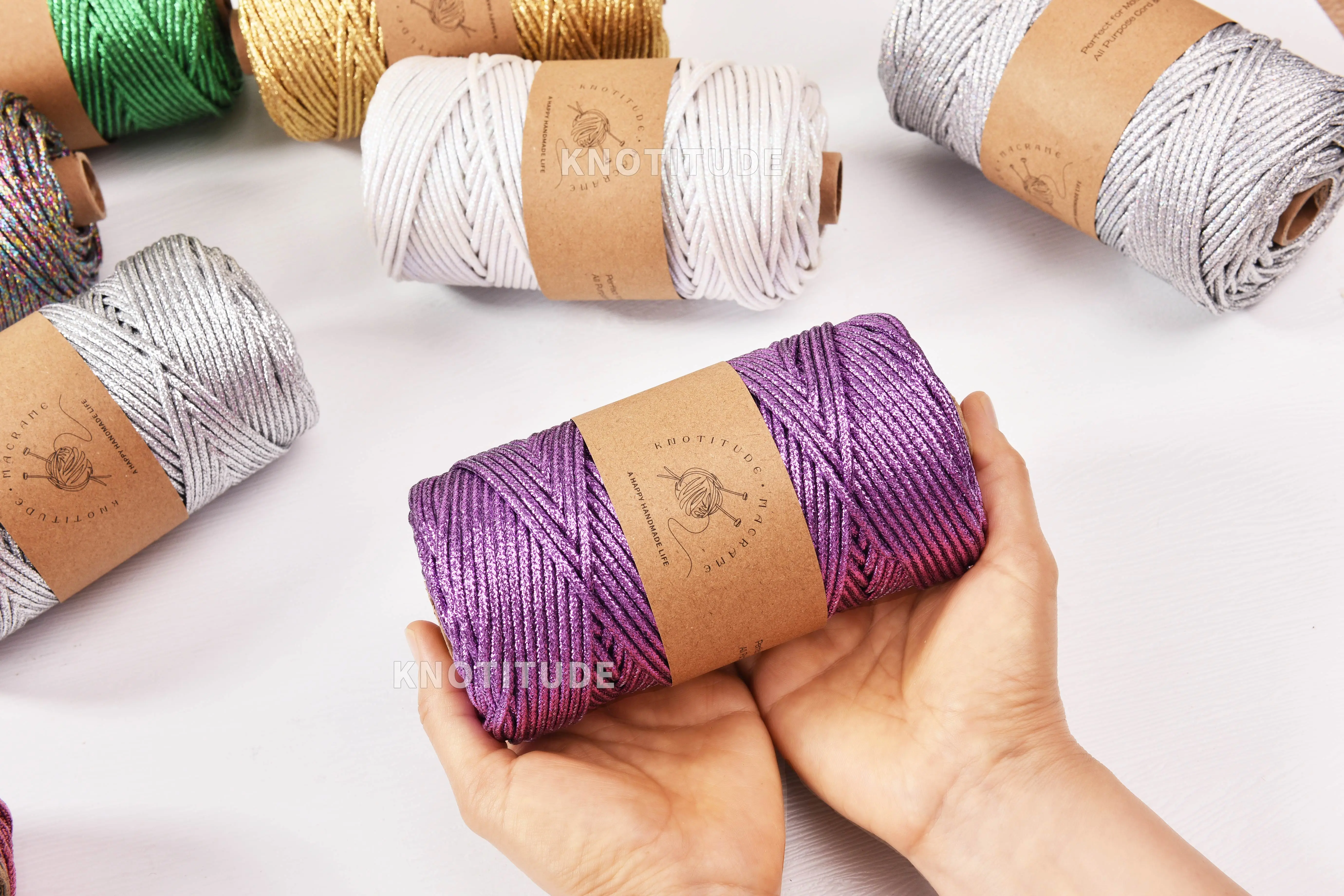 반짝 이는 금속 땋은 코드 3mm x 90yds 눈부신 Macrame 브레이드 로프 골드 컬러 로프 쥬얼리 코드 장식 코드 만들기