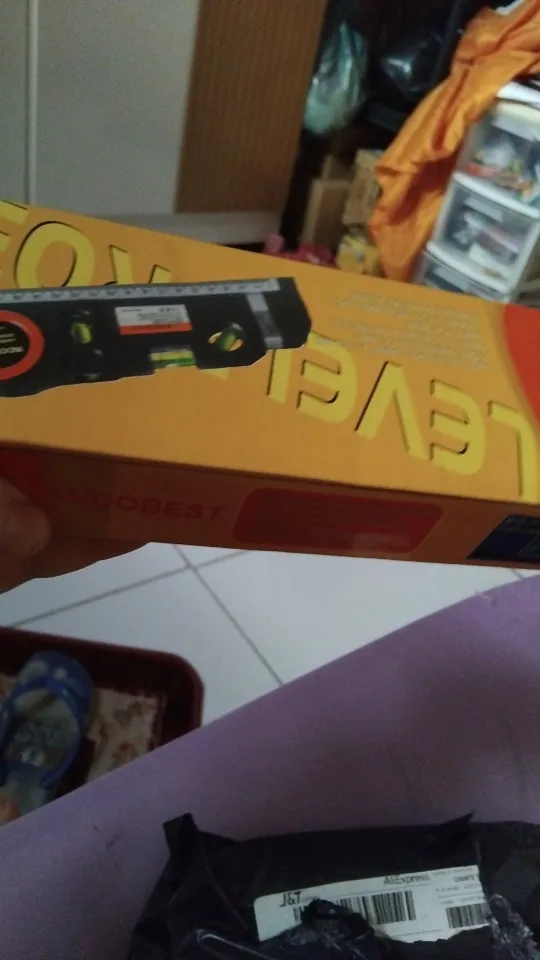 Ferramenta de Medição 4 em 1 - Nível Laser photo review