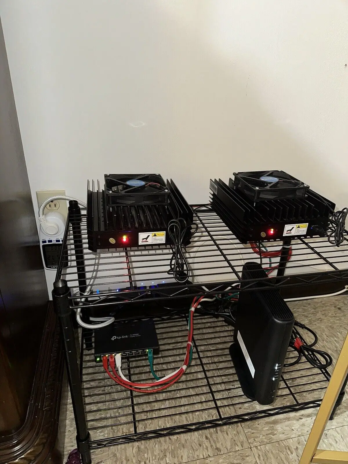 

NA BUY 3 получите 2 бесплатных ICERIVER KAS KS0 Kaspa Asic Miner Mining с блоком питания