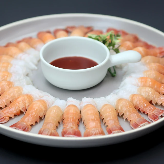 신선한 자연산 새우회를 즐기는 편리한 방법