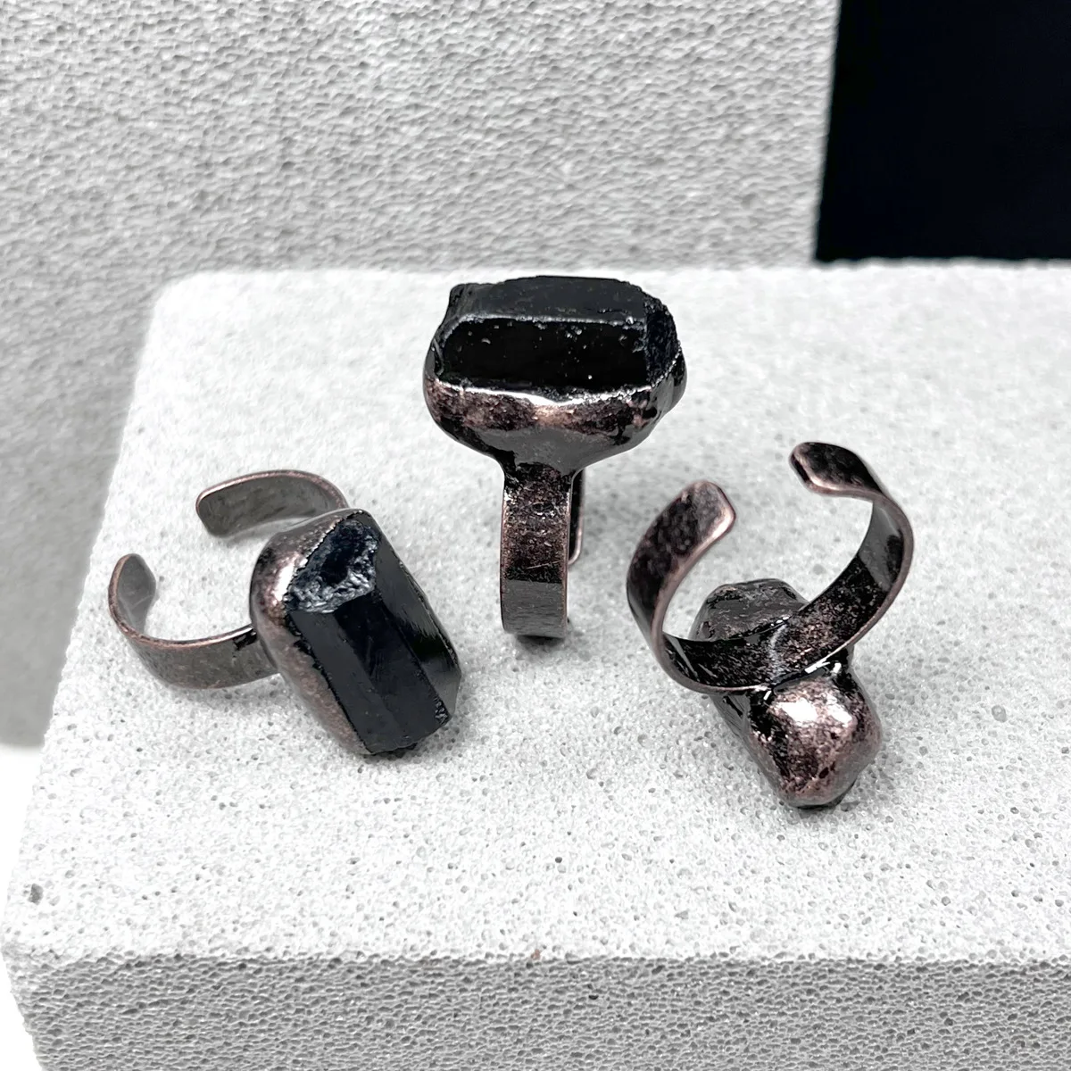 1pcs Price Antique Bronze Plating Natural Black Tourmaline Raw Rough Stone Open Ring Geniune Stone Jewelry 5