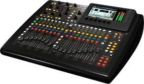 Ben hringer X32 Compact 40-Input 25-Bus Digital Mixing