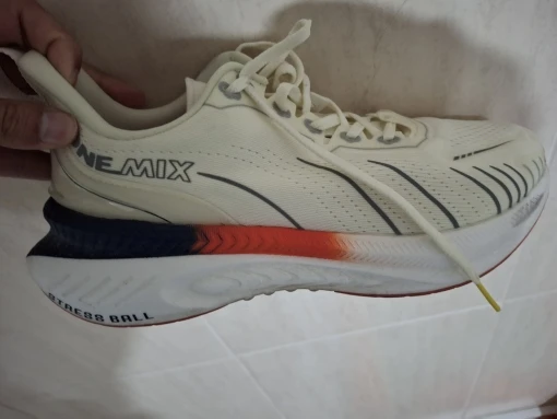 ONEMIX Weiß Straße Laufschuhe für Männer Air Kissen Outdoor Sport Schuhe Männlichen Trainer Sommer Jogging Schuhe Frauen Schuhe photo review