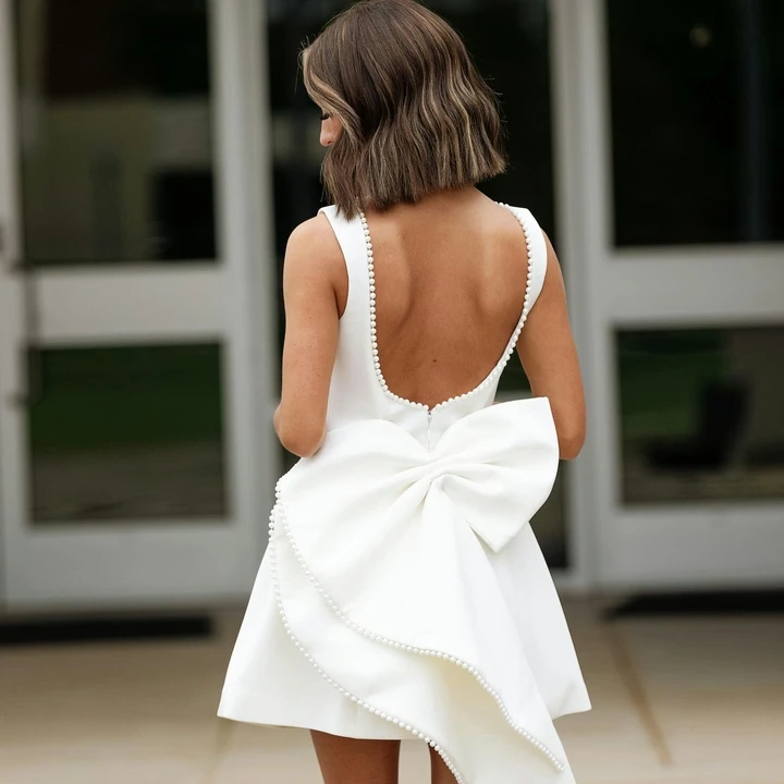 Elegant Backless Mini Party Dress with Bow Detail for Summer photo review