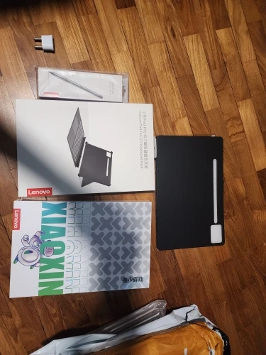 Lenovo Xiaoxin Pad Pro 12.7" (2025), 2.9K, 144Hz, 10200mAh photo review
