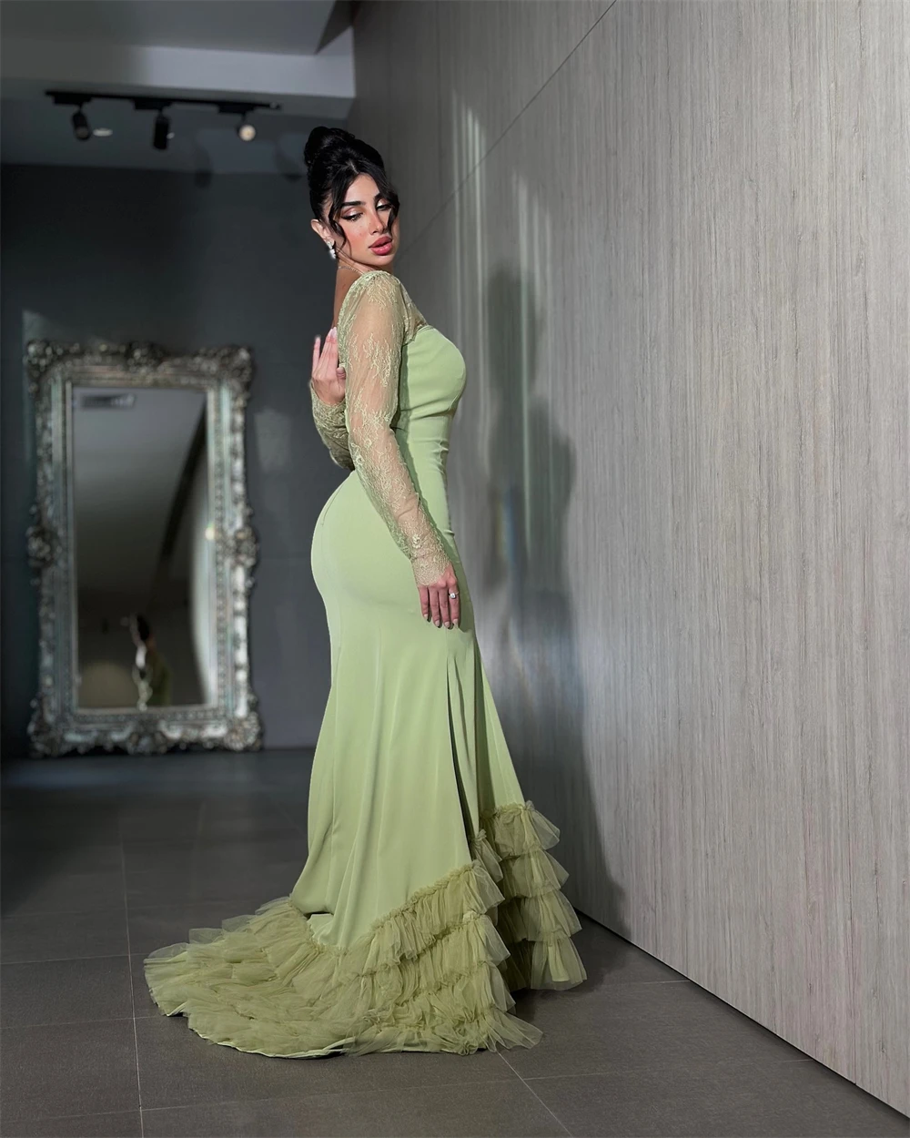 فستان Sansa مخصص بحورية البحر باللون الأخضر متعدد...