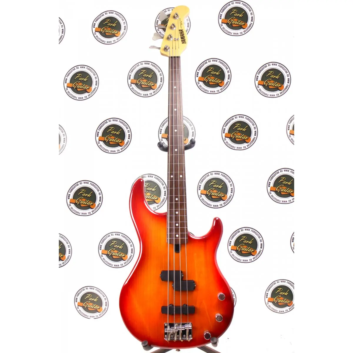 ヤマハ YAMAHA RBS50 ベース（ハードケース付き）