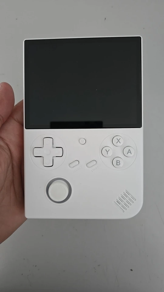 ANBERNIC RG40XX V photo review