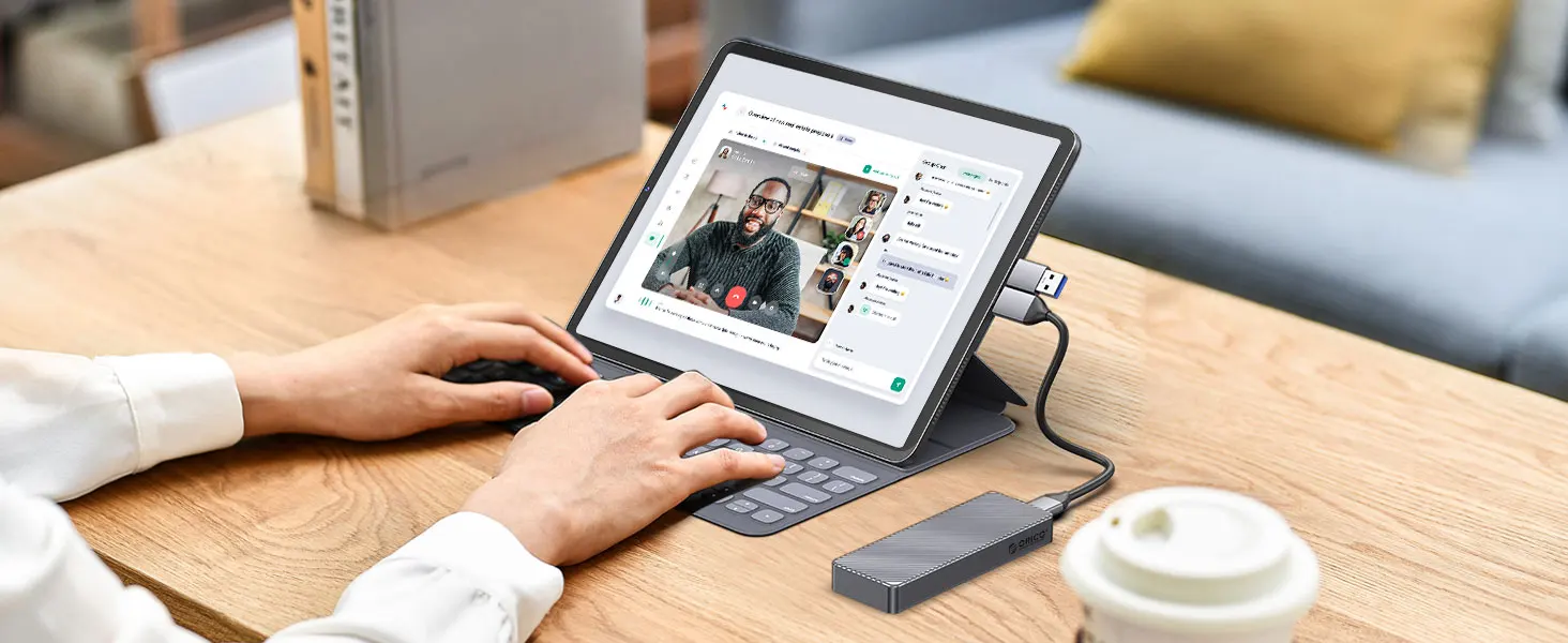 C, compatível com Thunderbolt 3 e 4,