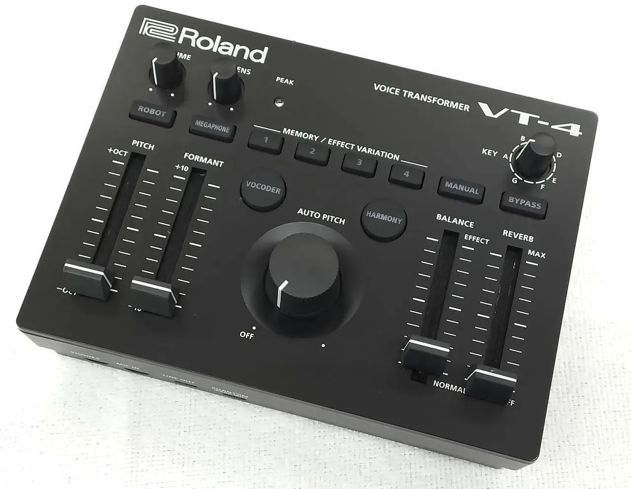 

Best selling Ro land VT-4 Pitch Control Harmony Voice Transformer