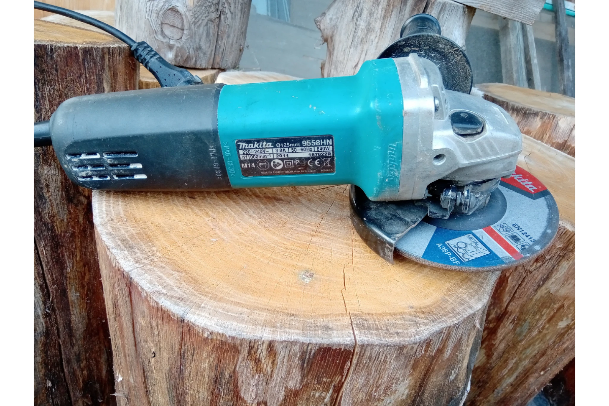 Шлифовальная Угловая Машина Болгарка Makita 9558hn Купить