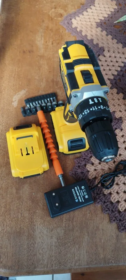 Furadeira e Parafusadeira Elétrica 21V com 2 Baterias Recarregáveis