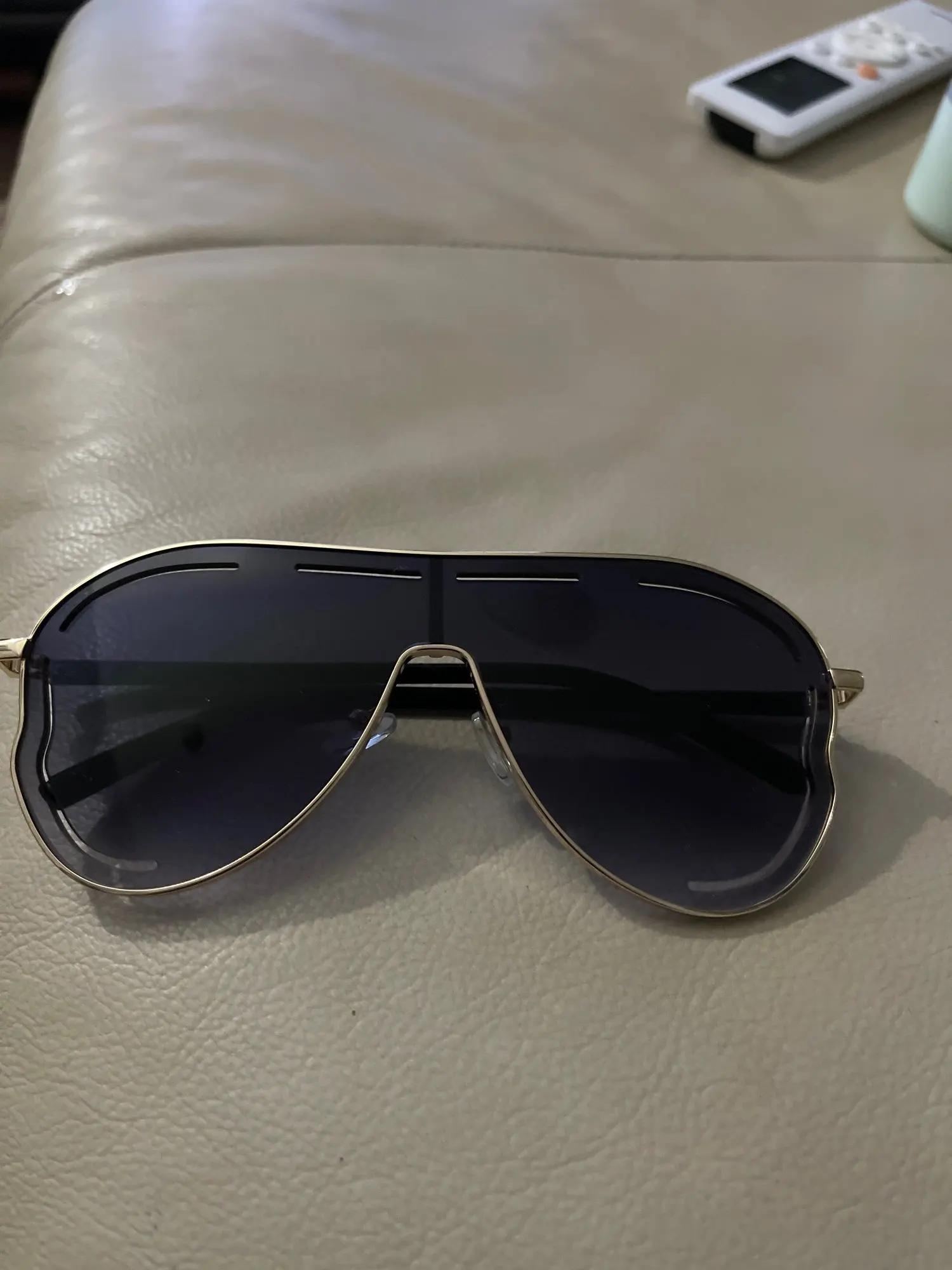 Oversized Shield Punk Sunglasses - Women's One-Piece Metal Frame Eyewear photo review