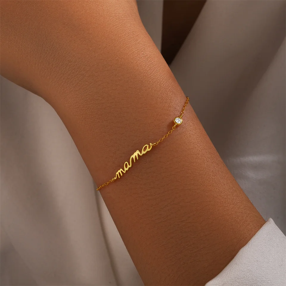Aide  Mama    , 18K ݵ Ÿ ־, Ӵ  