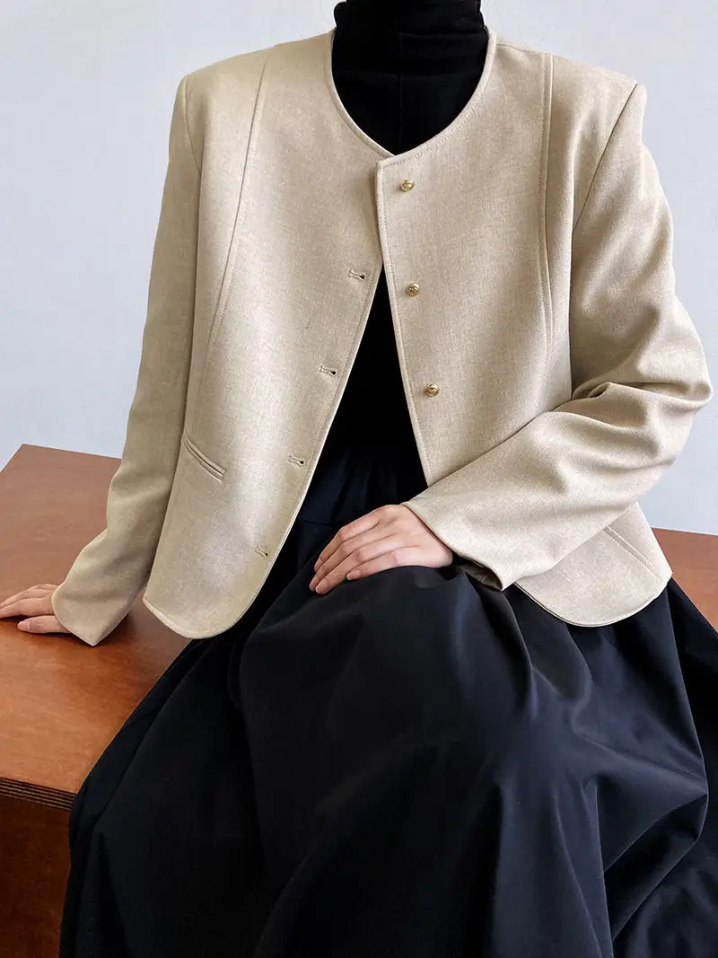 

Women's Short 2023 Spring New Style Outwear Style Suit Hepburn Outwear Fragrant Coat Women Blazers