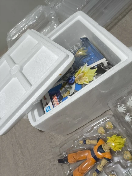 Dragon Ball Z | Super Saiyan Vegeta | Anime | Articulated Action Figure