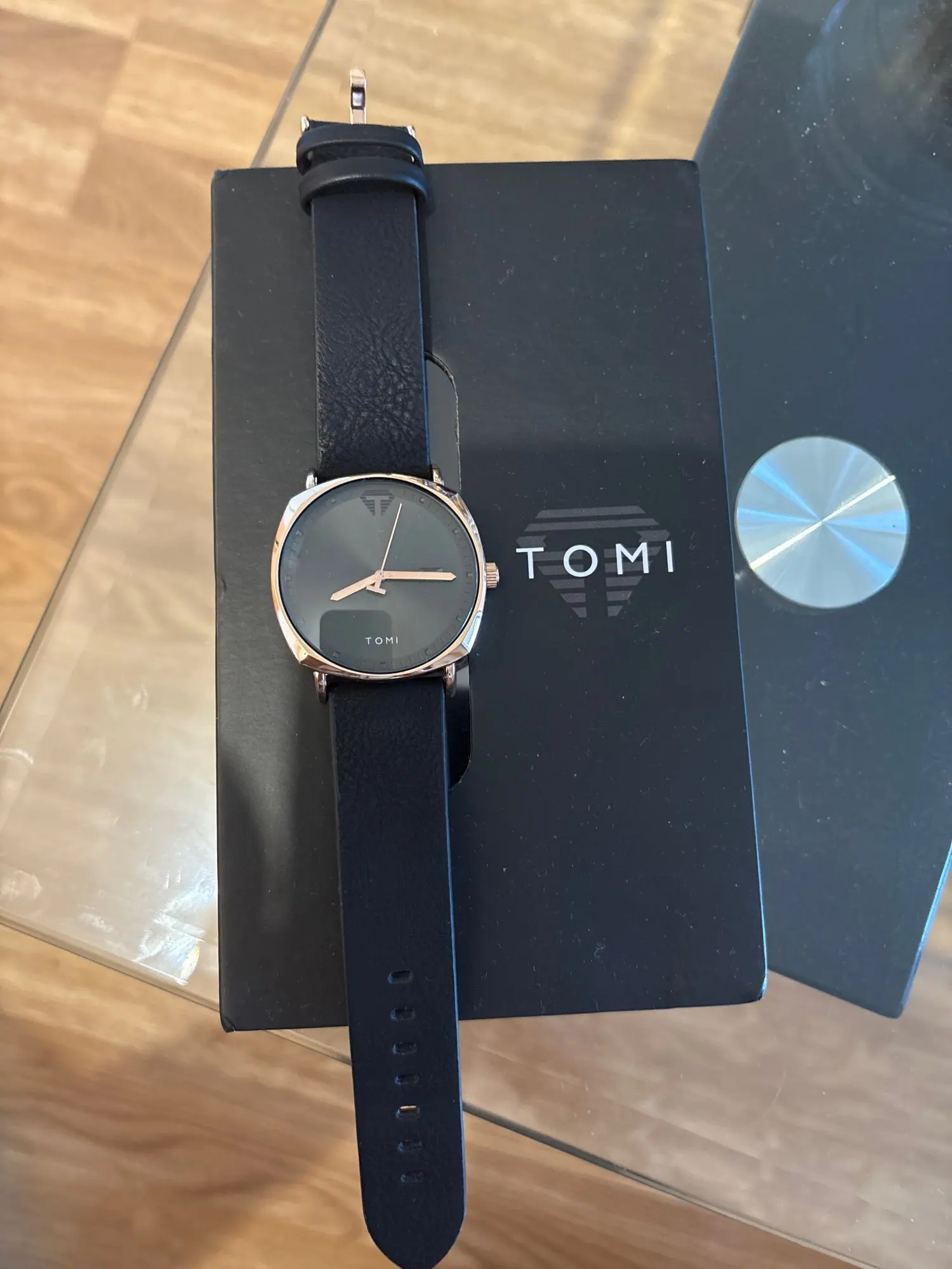 TOMI™ Executive Duo Gift Set – Watch & Pen photo review