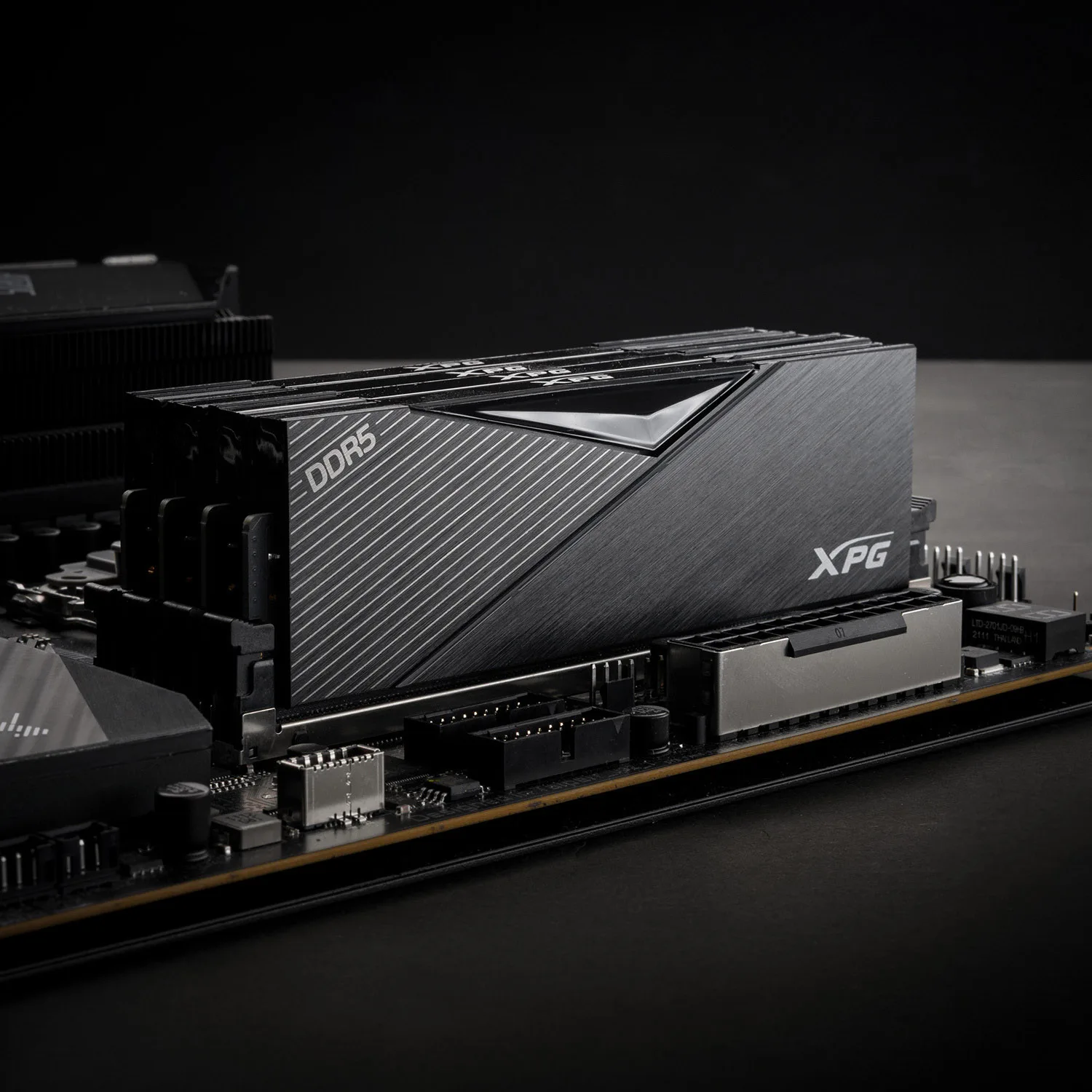 Ddr5 xpg 6000mhz. Xpg ddr5. xpg lancer ddr5. модуль памяти xpg lancer ax5u5200c388g-dclabk. a data xpg lancer ddr5 6000.