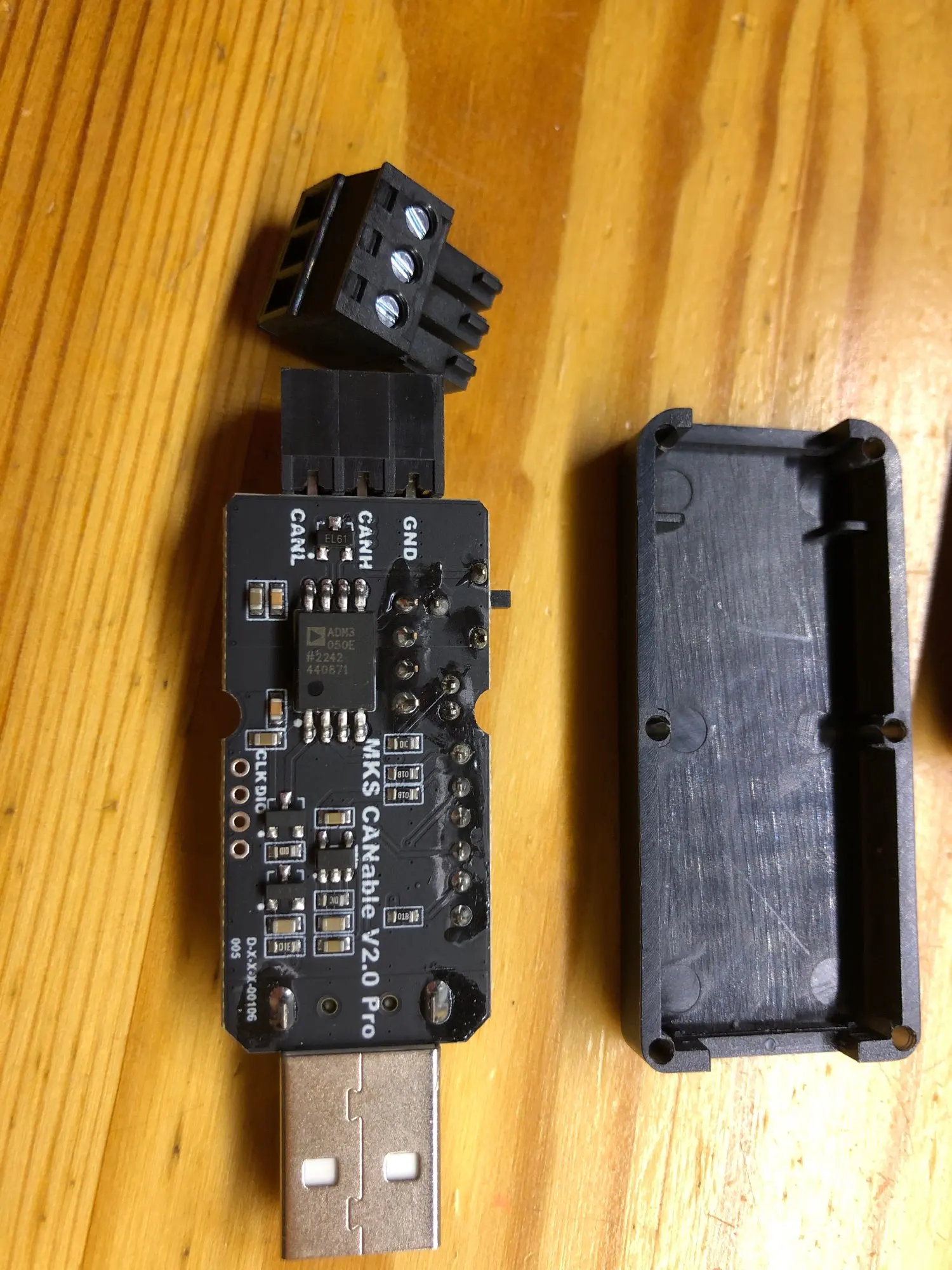 Анализатор адаптера Makerbase CANable 2.0 USB-CAN CANFD Slcan