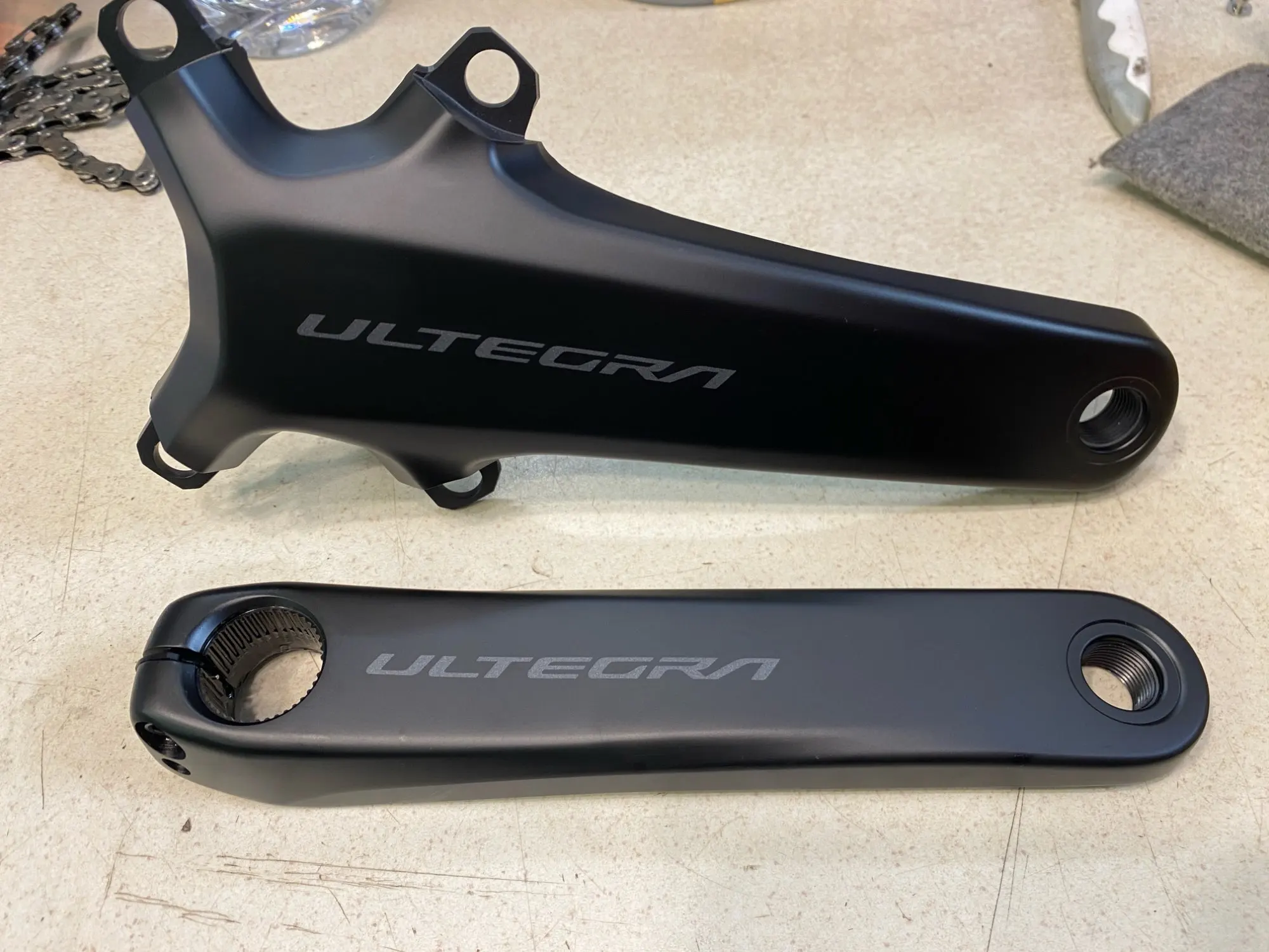 シマノ ULTEGRA R8100 クランクアーム FC-R8100 クランクセット