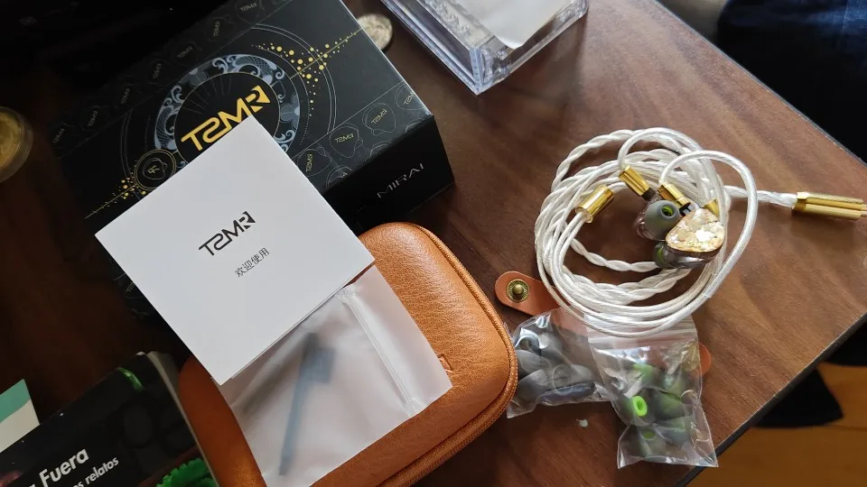 Tansio Mirai TSMR ARMOR 2 DD + 2 BA +1 Electrostatic Hybrid 2Pin