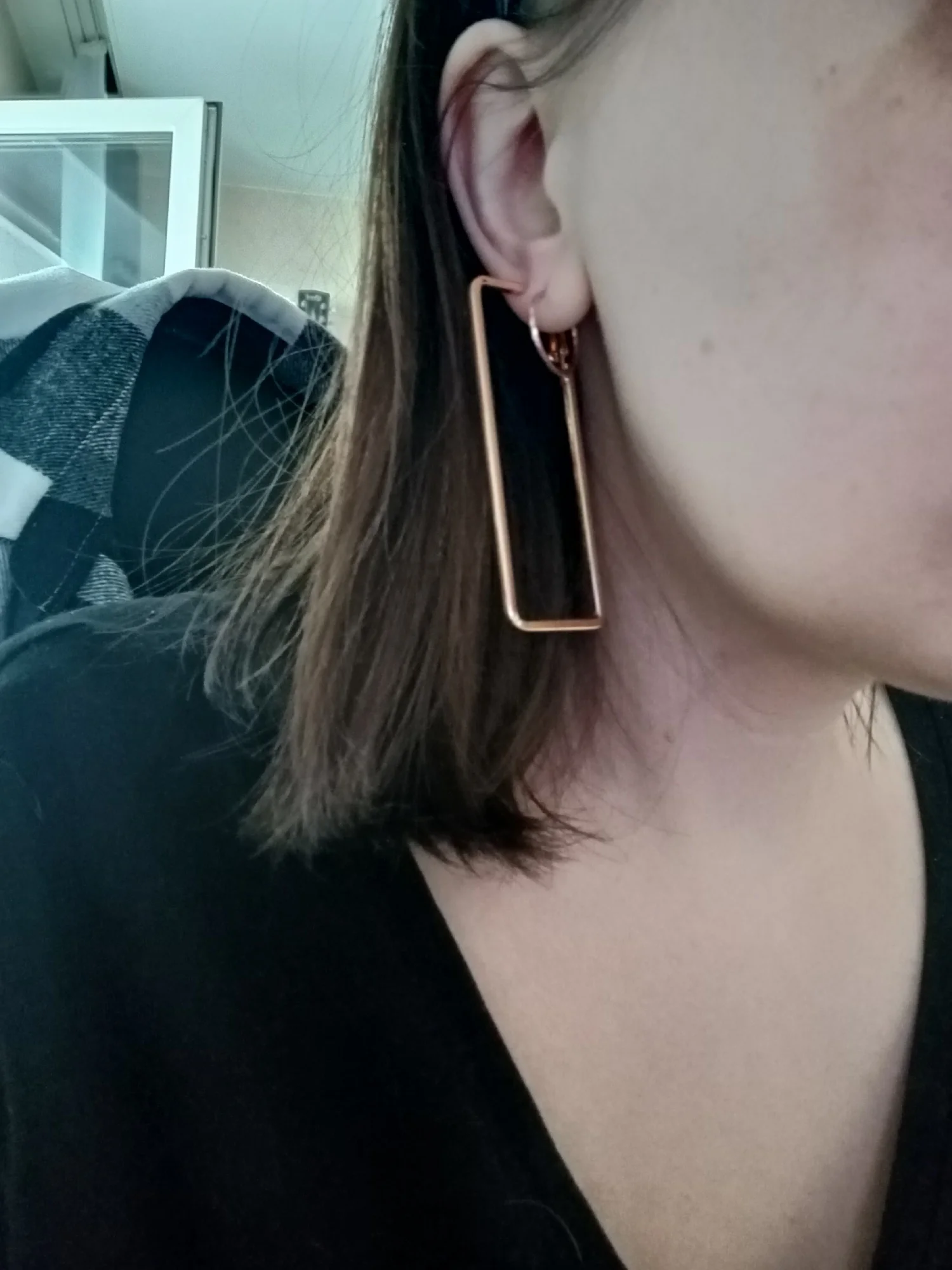 Open Cut Fashion Stainless Steel Rectangle Luxury Earrings photo review